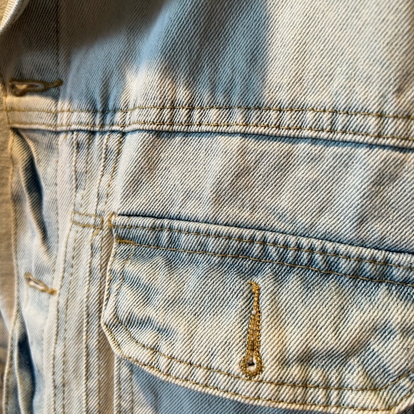 PacSun Denim jacket, whitewashed grunge yellow - Picture 2 of 7
